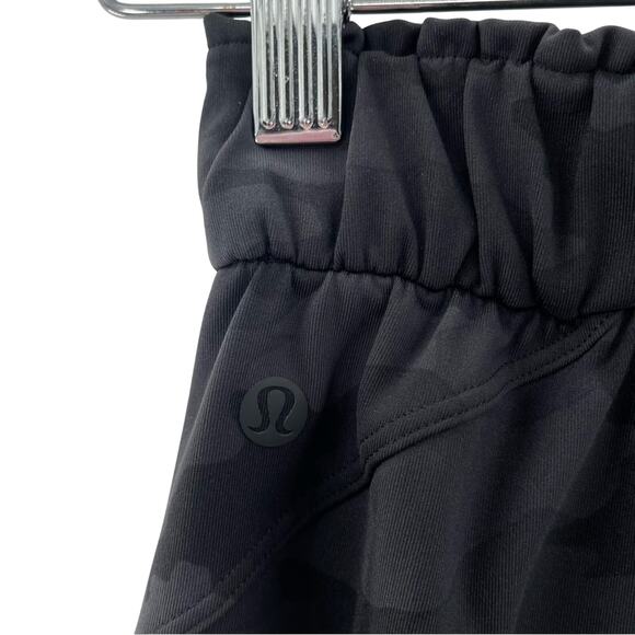 Lululemon Keep Moving Pant 7/8 High-Rise Streetwear Camo Sporty Gym Comfy Size 0 - Picture 10 of 15